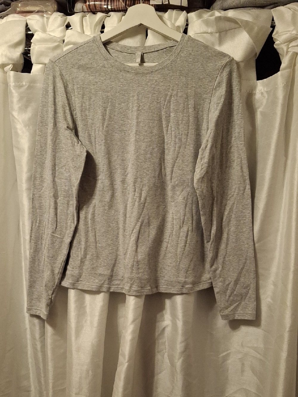 SKIMS Heather Gray Long Sleeve Layering Tee